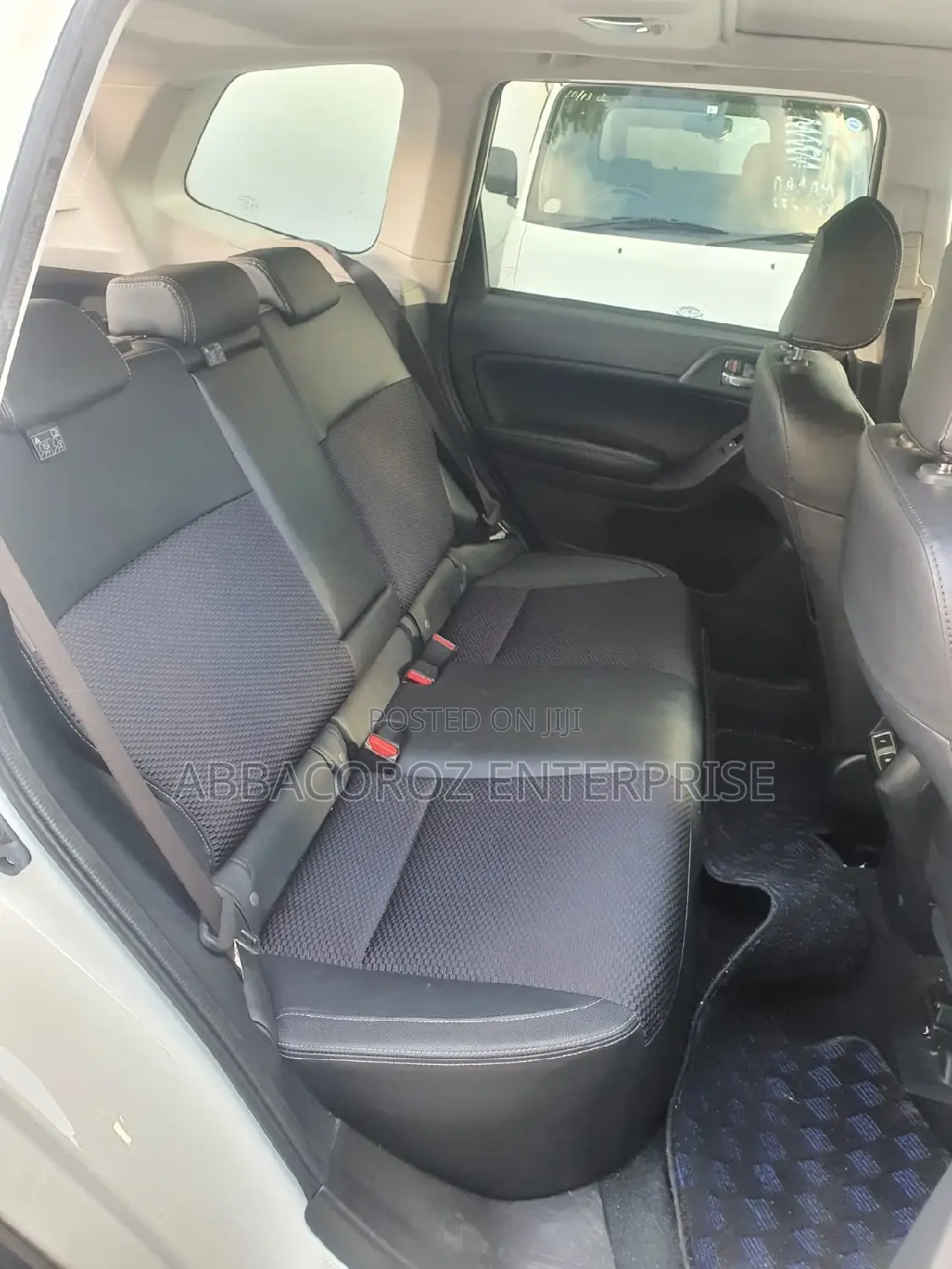 Subaru Forester 2017 Pearl