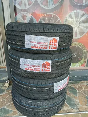 Tyressize 225/55zr17 Zextour
