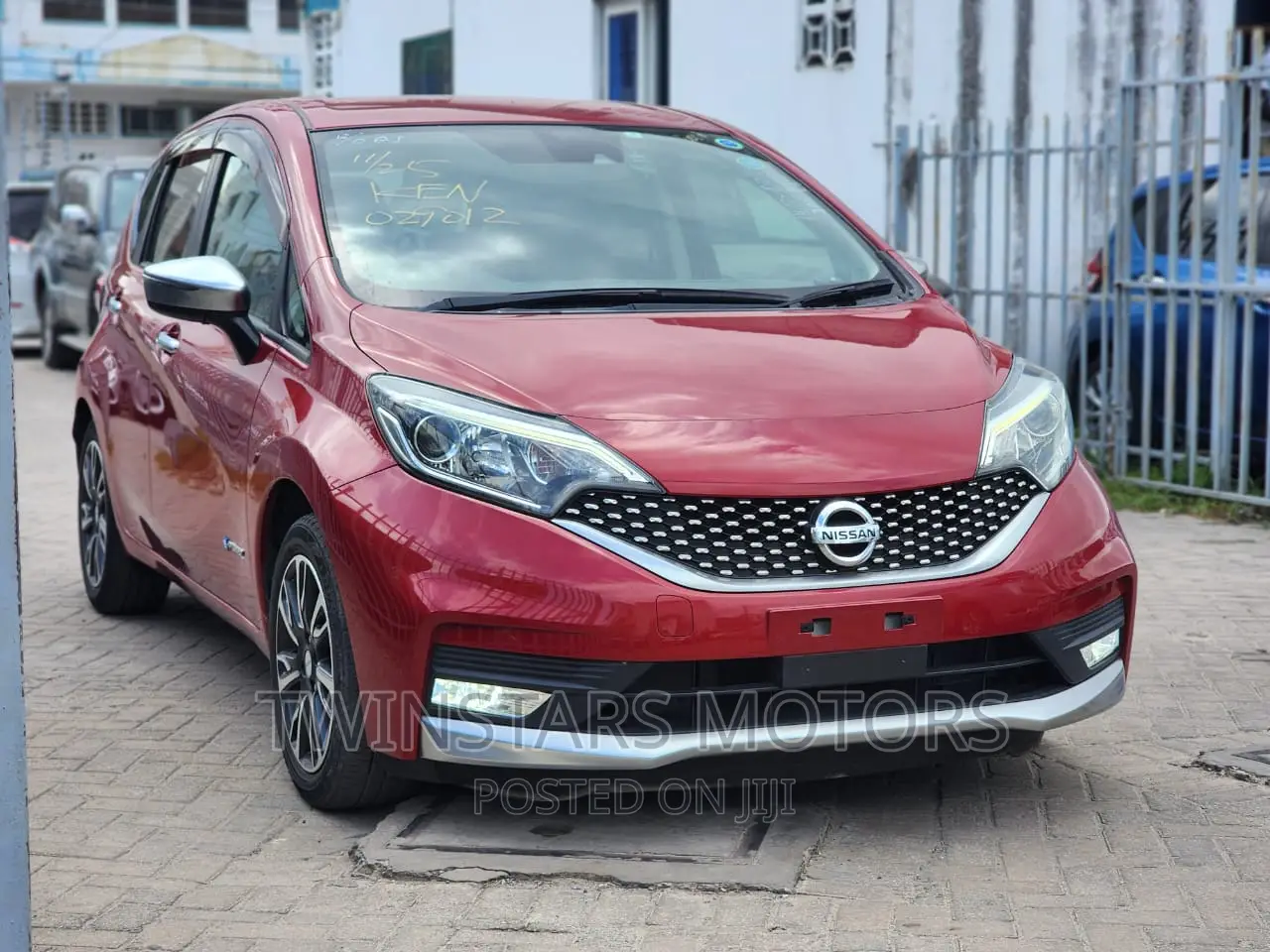 Nissan Note 1.2 Hybrid NISMO 2017 Red
