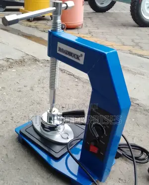 Tyre Vulcanizers Machine Available