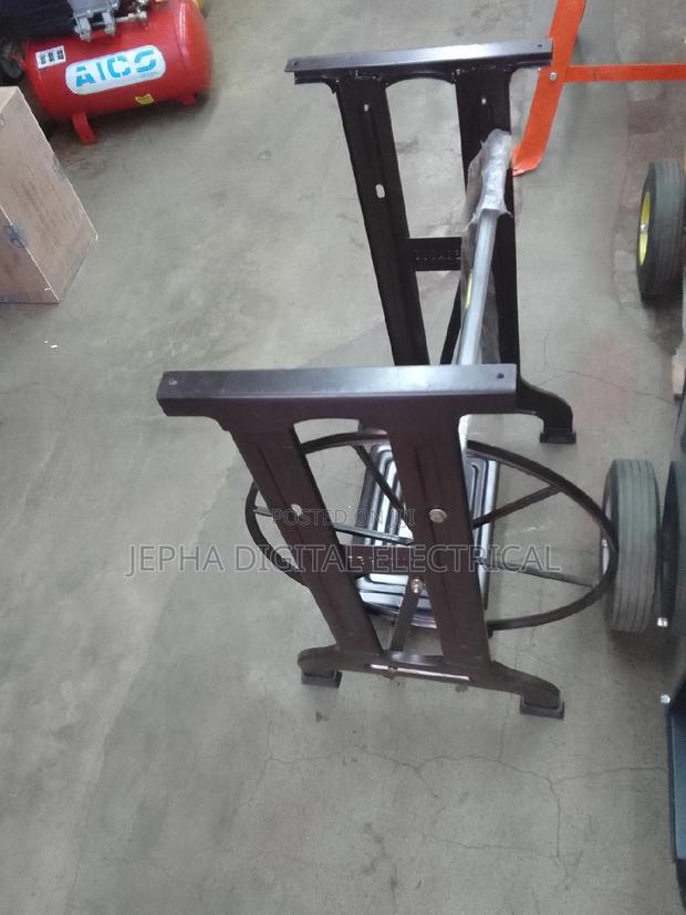 Quality Sewing Table Machine