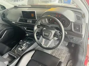 Audi Q5 2016 Burgundy
