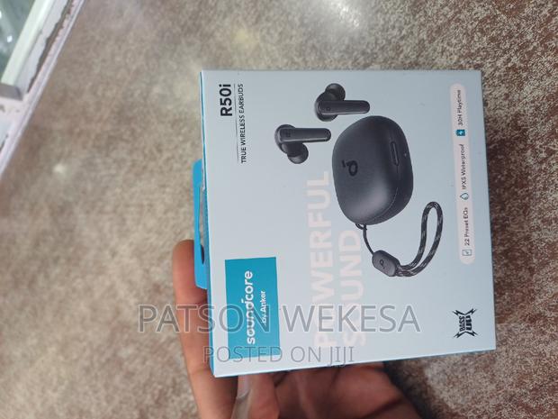 Anker Soundcore R50i - main view