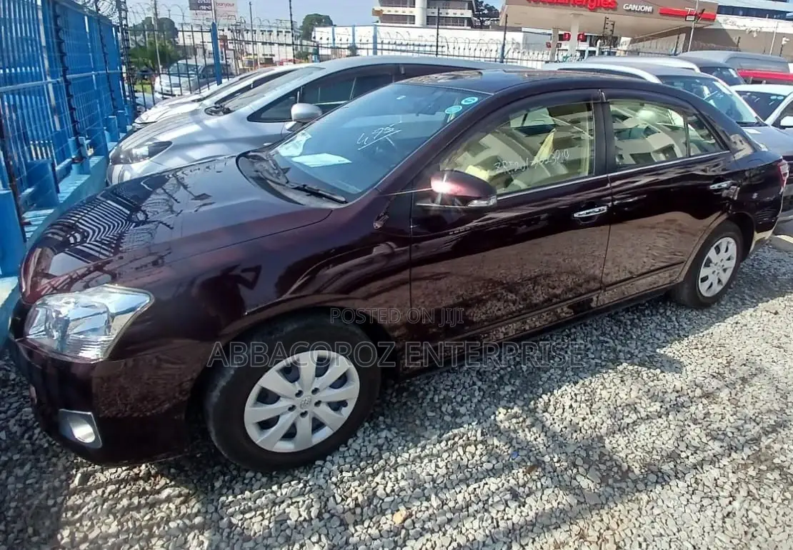 Toyota Premio 2016 Burgundy