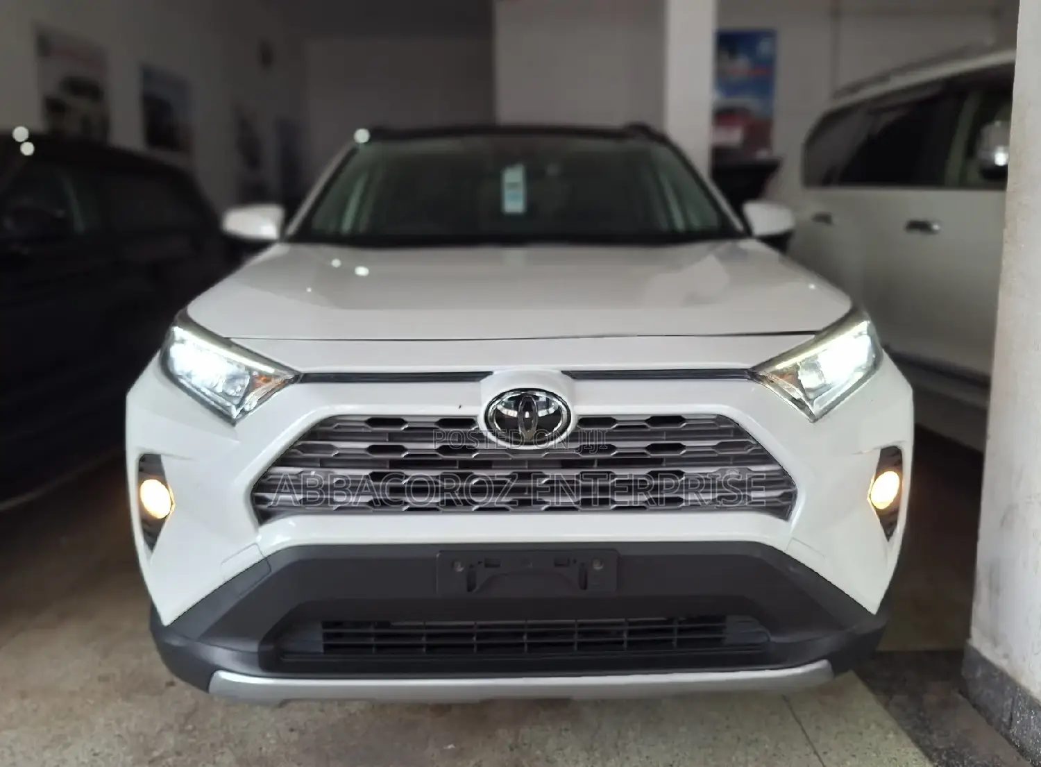 Toyota RAV4 2017 Pearl