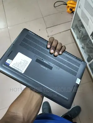 Laptop Dell Latitude 7390 16GB Intel Core I5 SSD 512GB