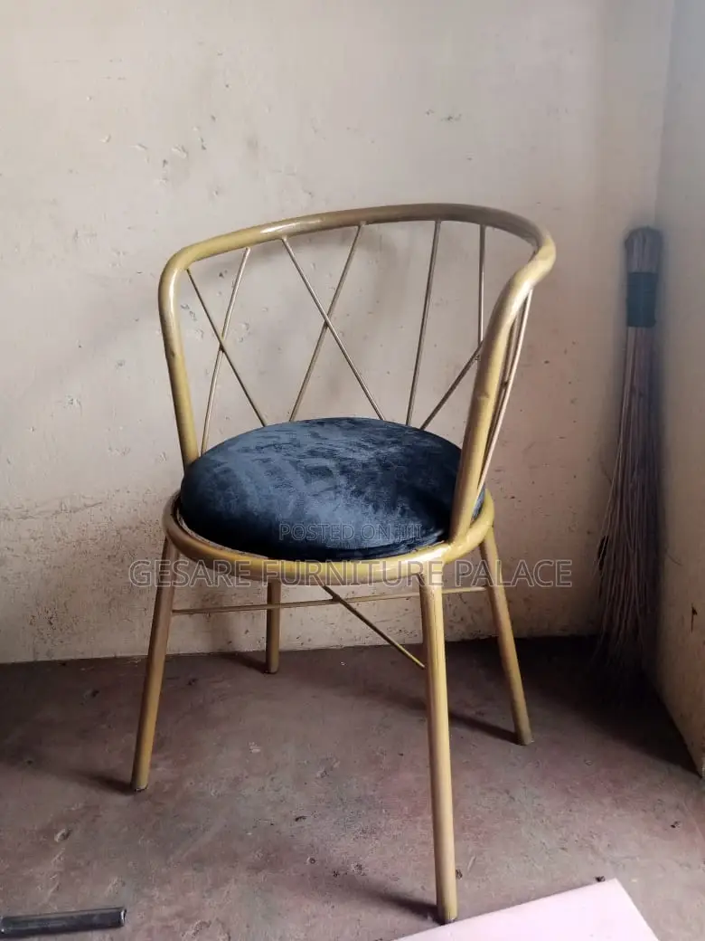 Small Styling Chair