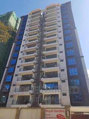 2bdrm Apartment in Royal Garden, Hurlingham for sale - thumbnail 2