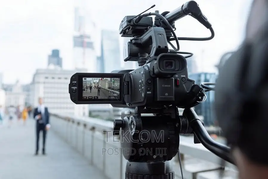 Canon XA70 Video Camera