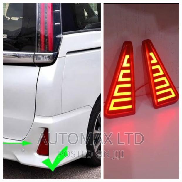 Dual Function Rear Led Reflectors. For Toyota Noah/Voxy