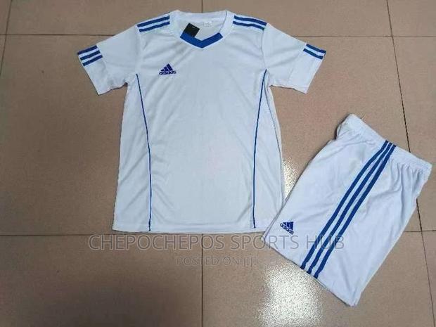 Classic Football Jerseys - thumbnail 3