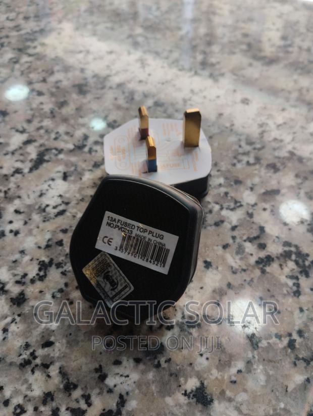 Top Plugs 13a - thumbnail 2