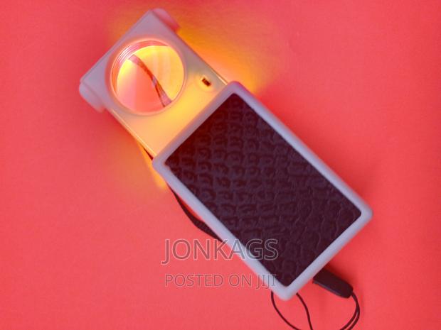Mini Pocket Glass Loupe Magnifier With UV - thumbnail 2