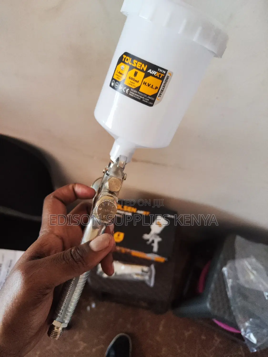 Tolsen Air Spray Gun 600ml Car Paint Sprayer Gun Hvlp Guns