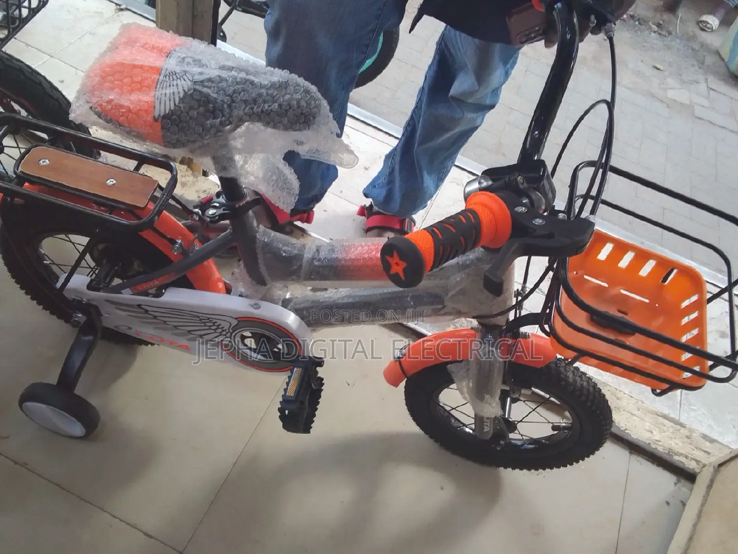 Kids Bicycle Size 16