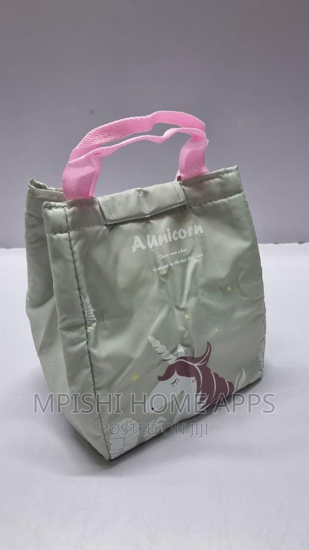 Simple Insulated Lunch Bag - thumbnail 5