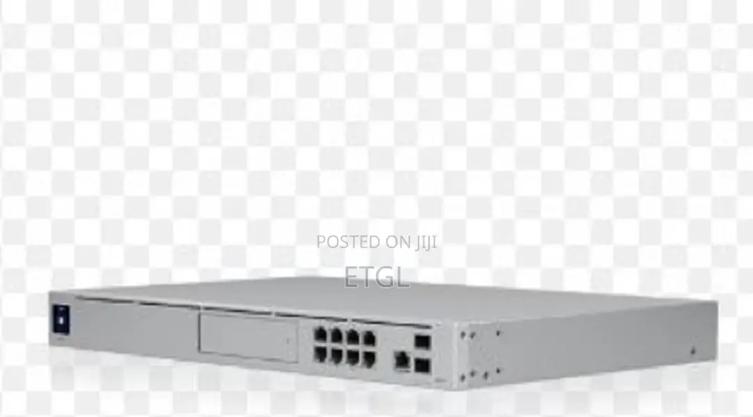 Udm-Pro "Ubiquiti Dream Machine Propre-Installed Unifi Netwo