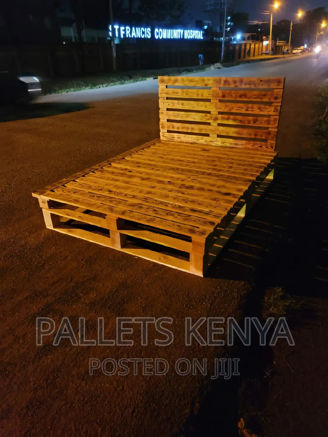 Pallet Bed- 5*6 Detachable and Blazed Pallet Bed. (FA07 )