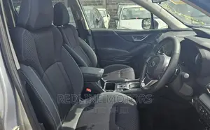 Subaru Forester 2018 Silver
