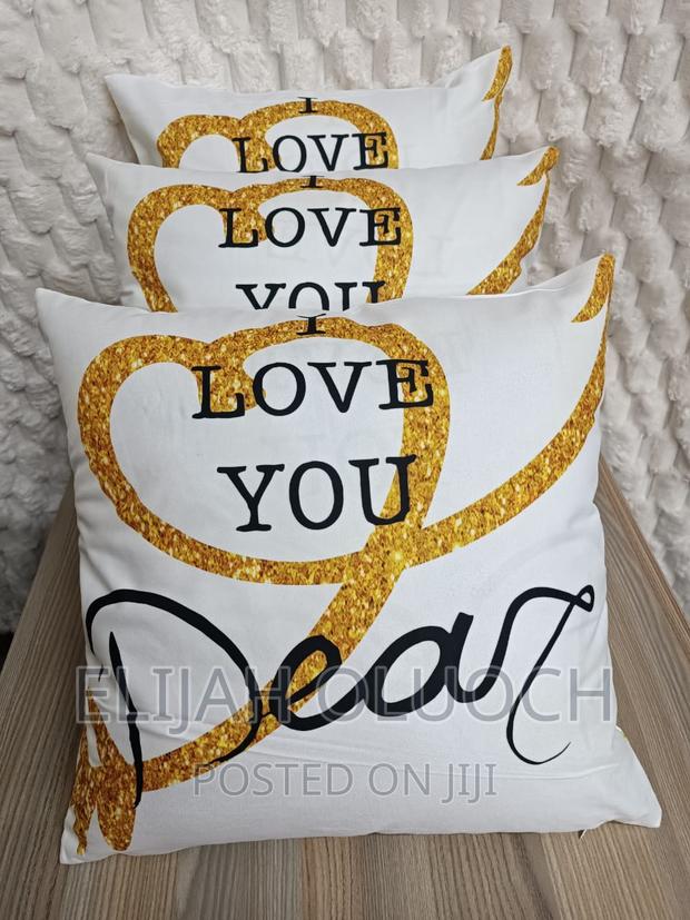 Classic Throw Pillow Cases - thumbnail 2