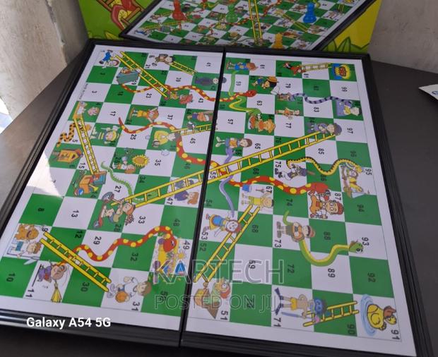 Snake Ladder - main view