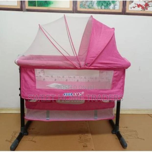 Baby Co-Sleeper Bassinet - main view