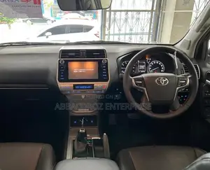 Toyota Wish 2017 Black