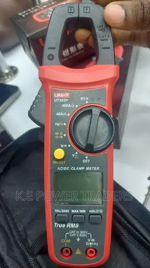 Suitable AC/DC Clamp Meter