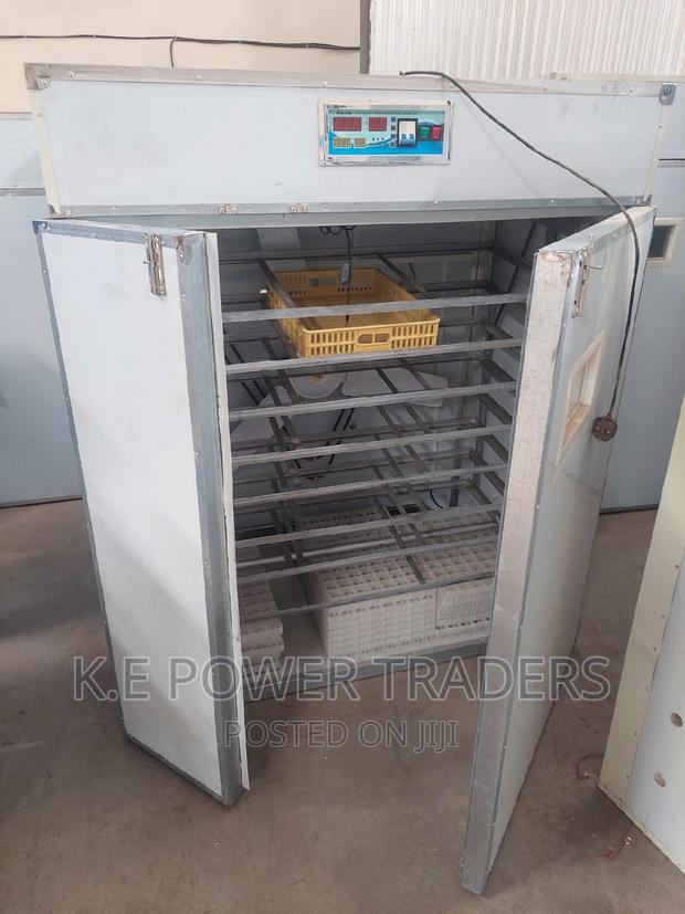 Favourable Automatic Egg Incubator - main view