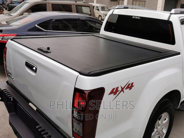 Isuzu Dmax Double Cab Manual Lockable Aluminum Roller Shutte