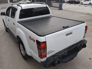 Isuzu Dmax Double Cab Manual Lockable Aluminum Roller Shutte
