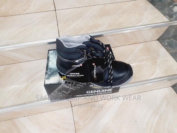 Industrial Ultimate Plus Safety Boots Best Quality