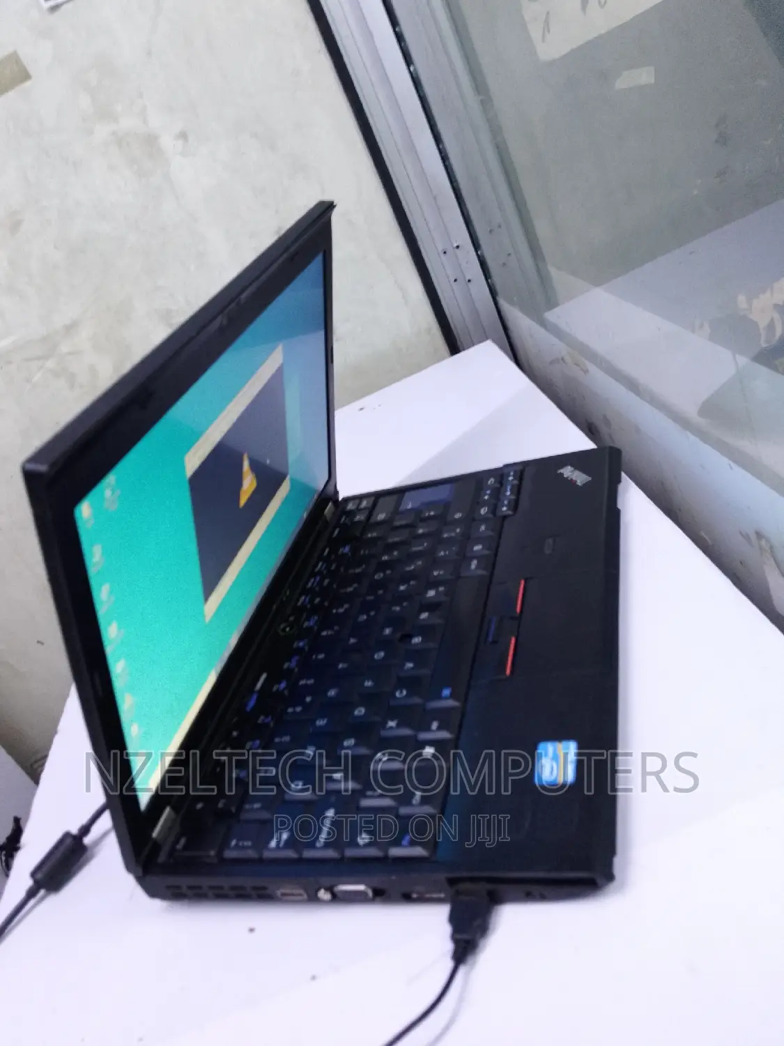 Laptop Lenovo ThinkPad X220 4GB Intel Core I5 HDD 500GB