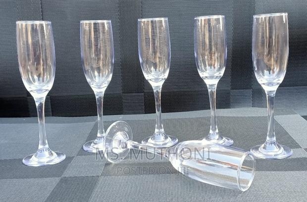 Clear Champagne Glasses - main view