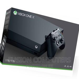 Microsoft Xbox One X - thumbnail 2
