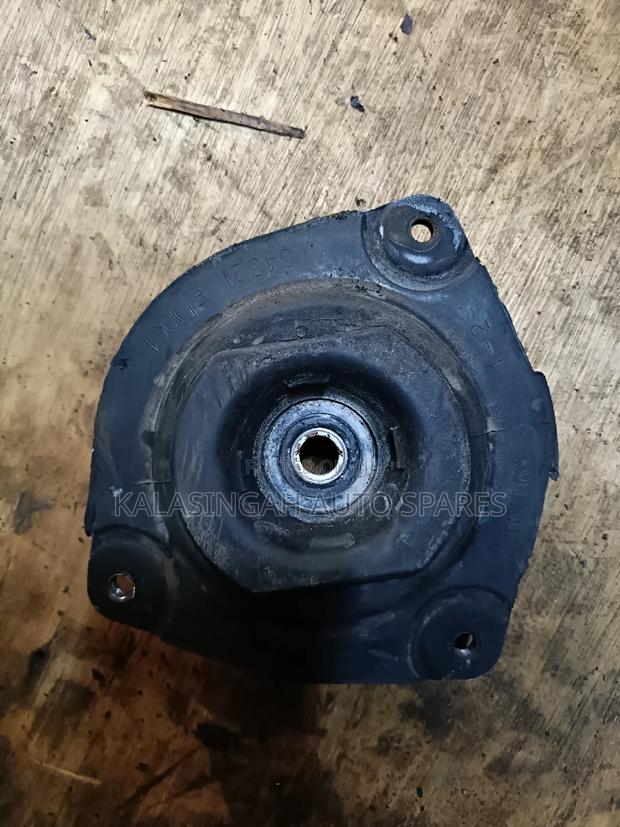 Shock Mount Nissan Tiida And. Note - thumbnail 4