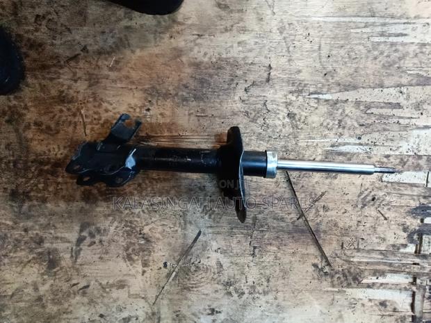 Shock Nissan X-Trail T30 - thumbnail 4