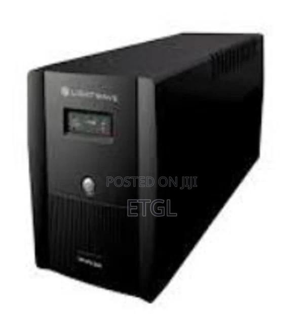 Lightwave Ups 2000va