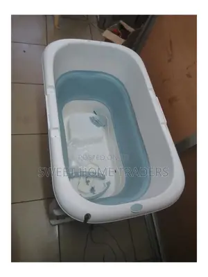 Foldable Baby Bathtub With Stands 