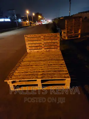 Pallet Bed- 5*6 Detachable and Blazed Pallet Bed. (NB14)