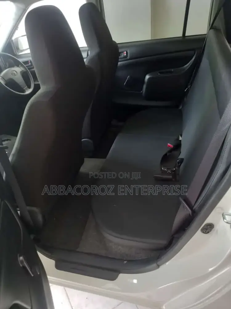 Toyota Probox 2016 Ivory