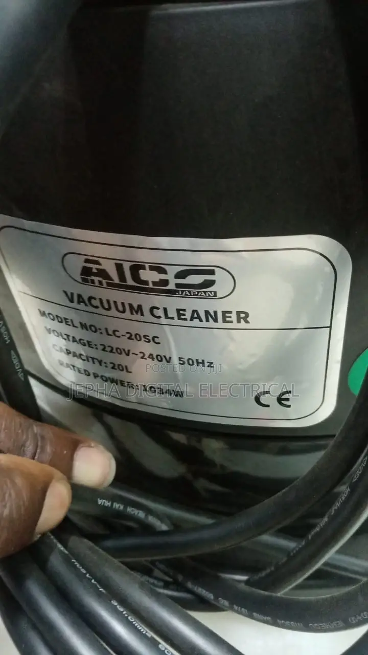 Vacuum Cleaner 20 Litre
