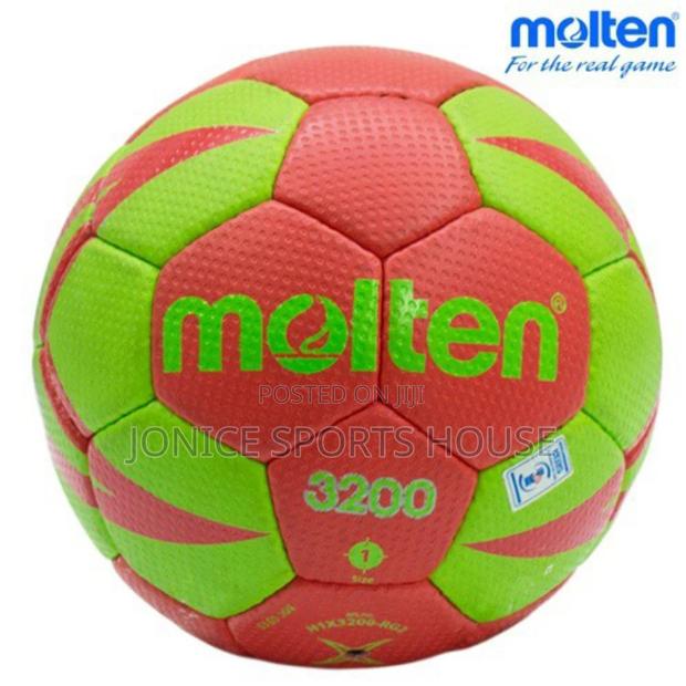 Original Molten Handballs - main view