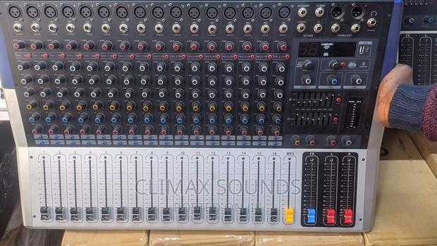 Powered Mixer 16 Chnl's Pro Mixer,. - main view