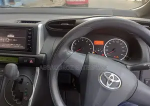 Toyota Succeed 2017 Silver