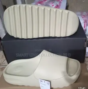 Adidas Slides
