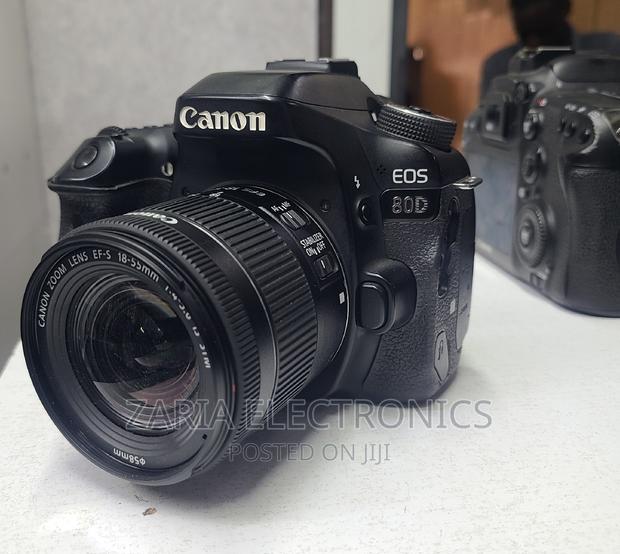 Canon 80d With 18-55mm Lens - thumbnail 3