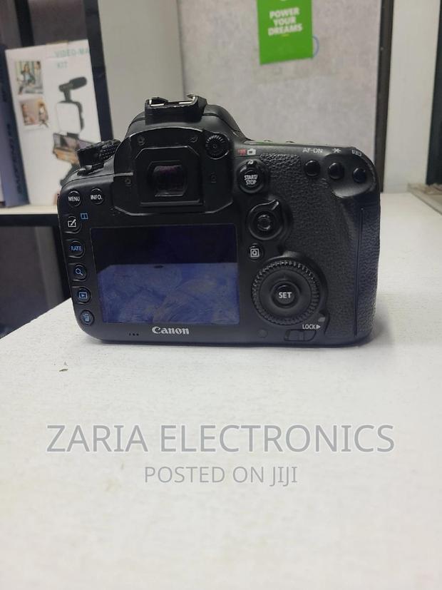 Canon EOS 7d Mark II With 18-55mm Lens - thumbnail 4