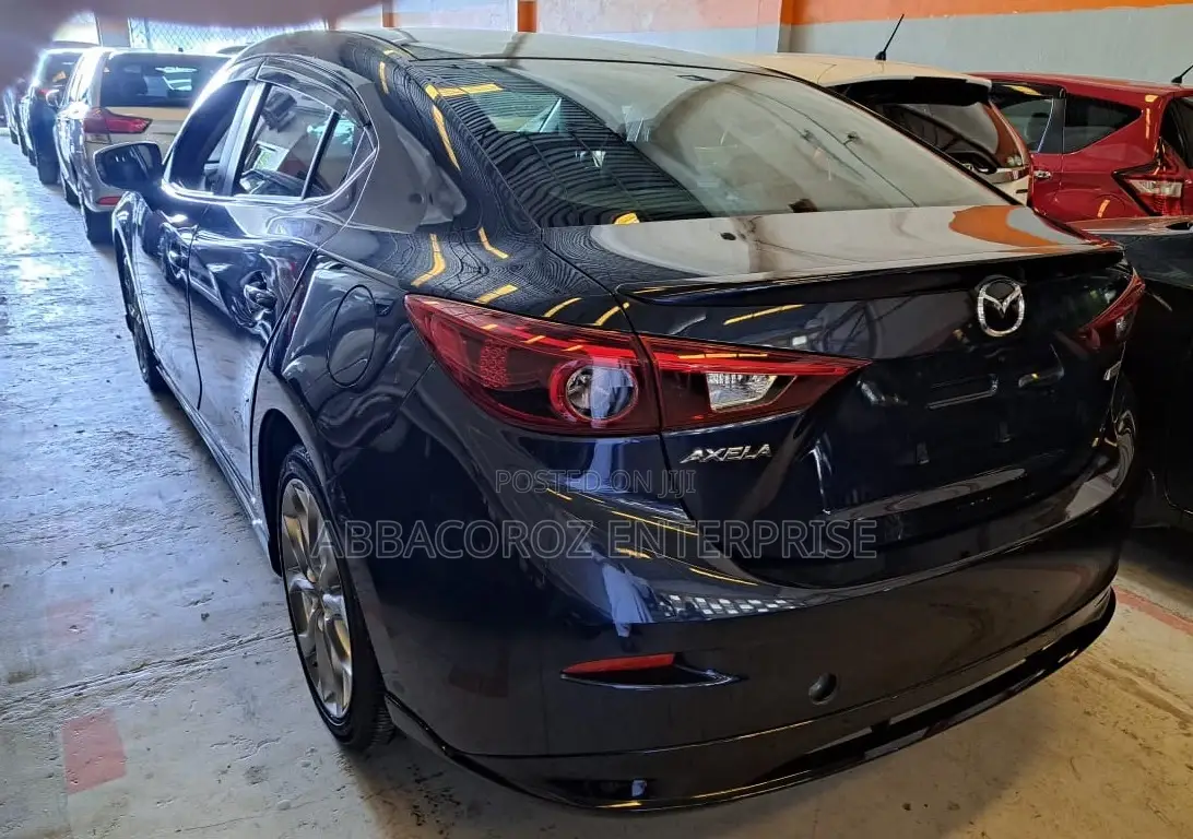 Mazda Axela 2016 Blue