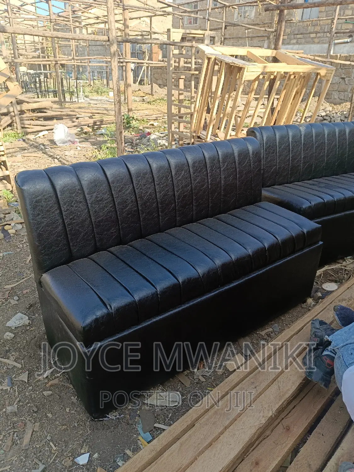 Couch for VIP or Waiting.